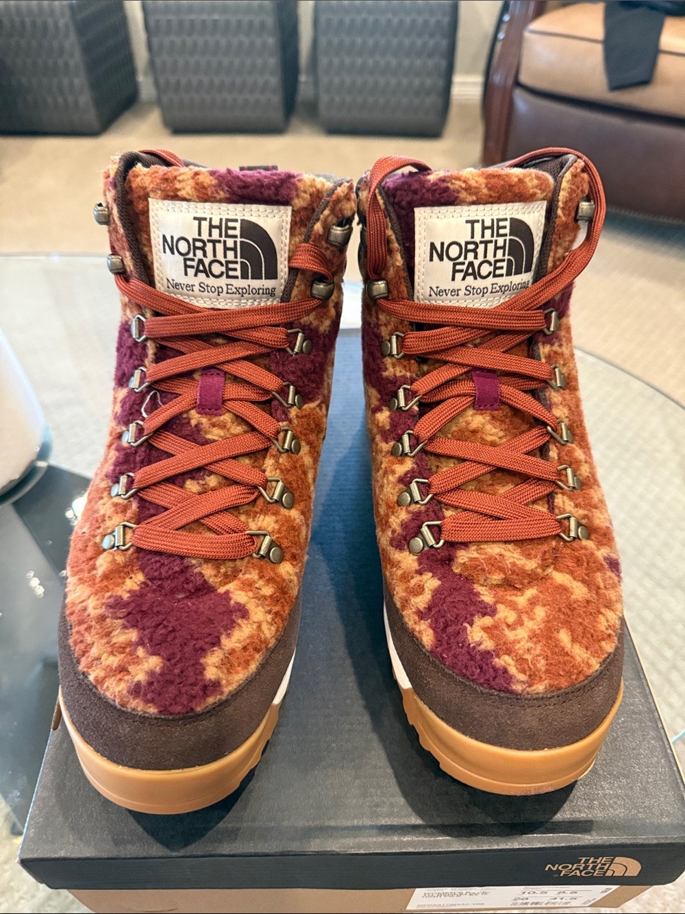 The North Face Women's Back to Berkeley IV High Pile Lace-Up Boots NWT Size 10.5